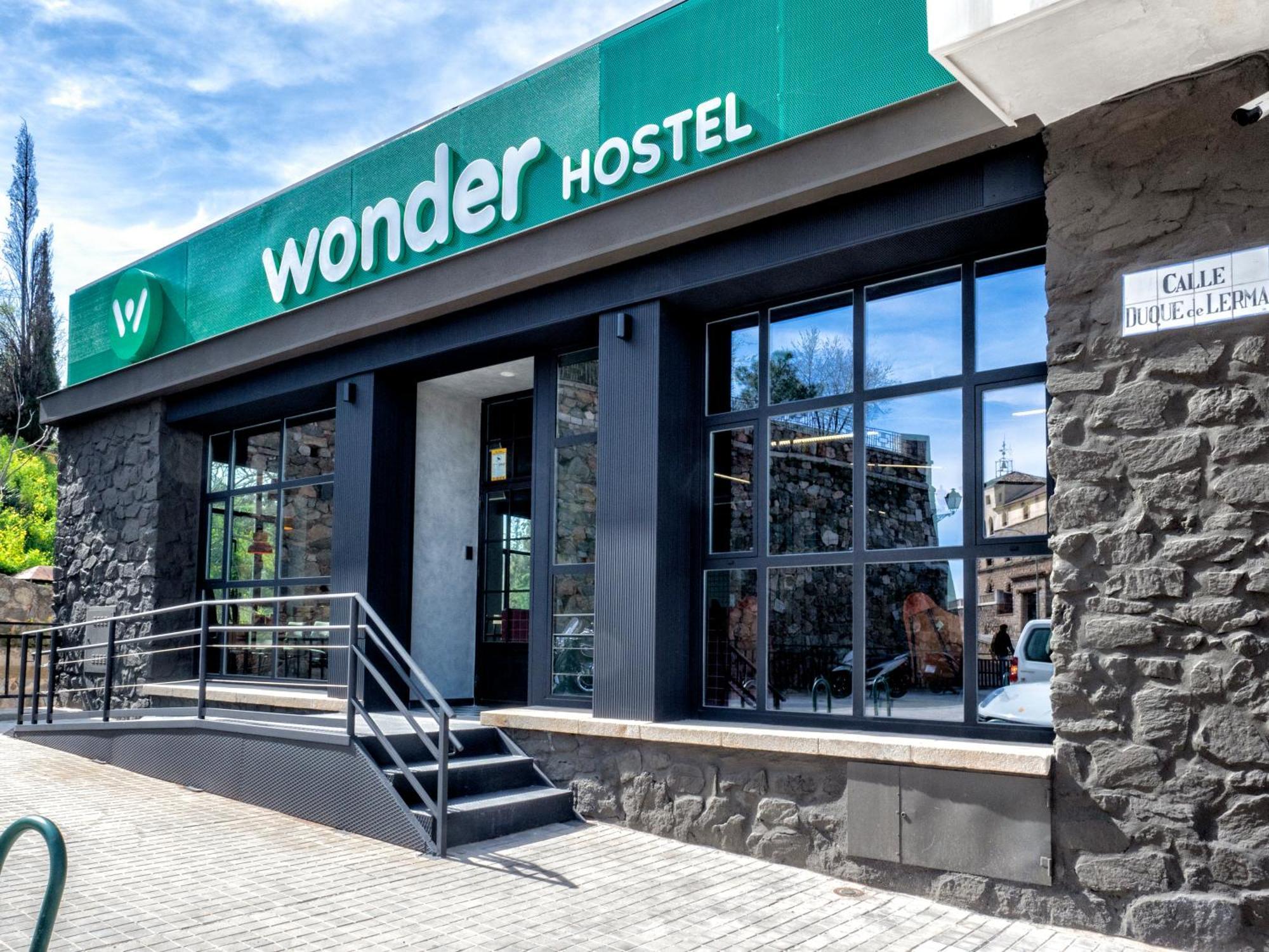 Wonder Hostel Toledo Exterior photo